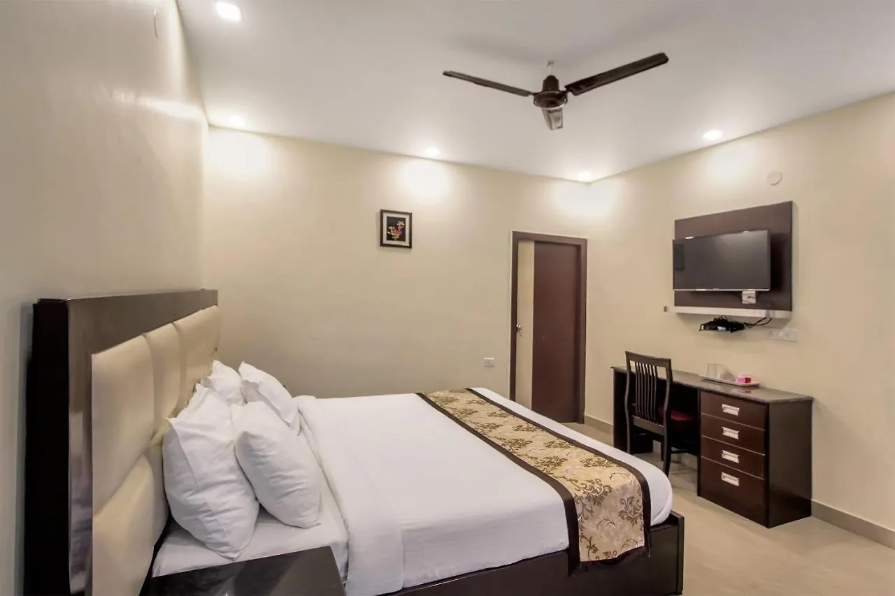 Oyo 8927 Us Executive Suites Gurgaon