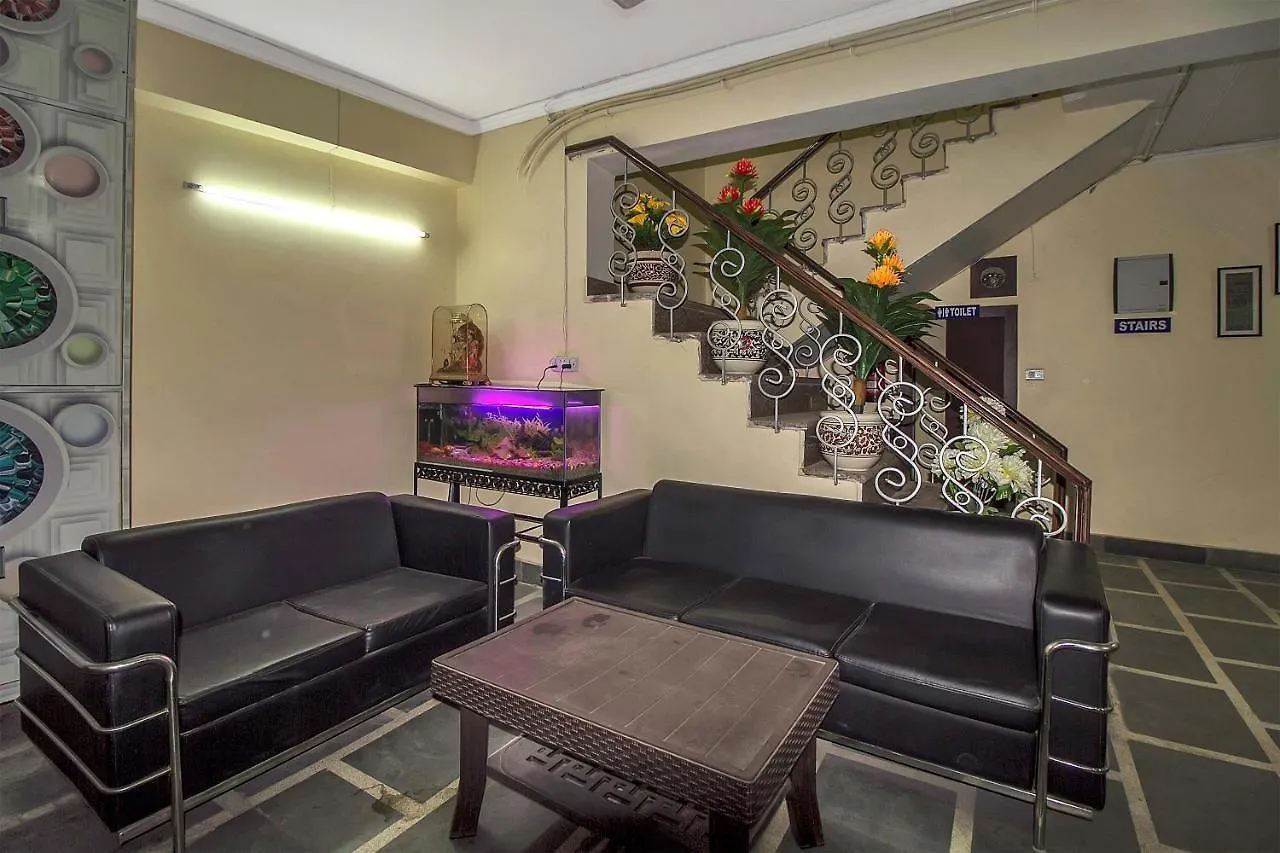 Oyo 8927 Us Executive Suites Gurgaon 3*,  Indien